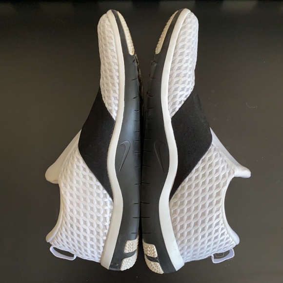 Nike Women’s Slip-on Trainers Sz 9 - Picture 9 of 11